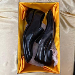 NWB Moda Max leather dress suit shoes